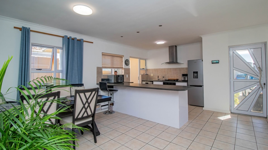 3 Bedroom Property for Sale in Muizenberg Western Cape